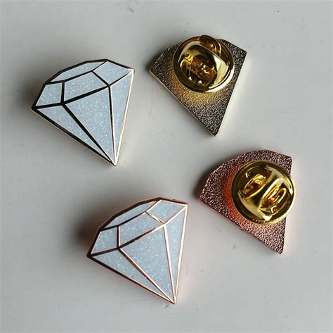 Die Casting Wholesale Custom Hard Enamel Diamond Lapel Pin Badge Buy