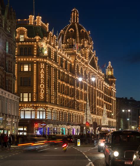 London Icons 10 Interesting Facts About Harrods That You Probably Didn