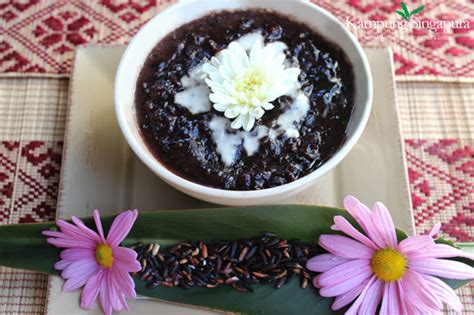 Pulut means glutinous rice and inti means filling in malay. Bubur Pulut Hitam - Black Glutinous Rice Recipe - Sweet ...
