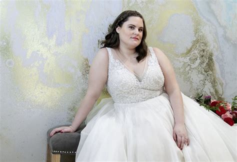wedding dresses for fat brides