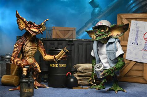 Gremlins 2 Brain Gremlin And Gremlin Demolition 2 Pack By Neca The Toyark News