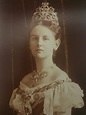 Queen Wilhelmina of the Netherlands | Koninklijke familie, Koninklijke ...