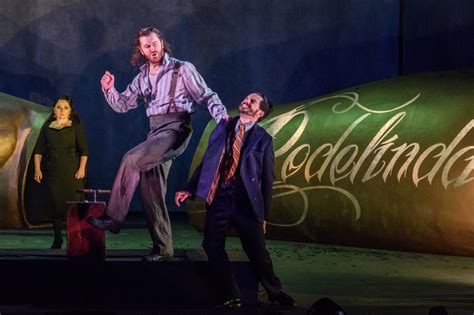 Review Rodelinda The Dreamcage