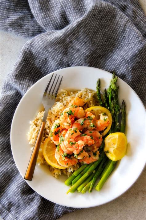 When i saw the man's recipe for black garlic shrimp with roasted asparagus, i thought, hmm, that looks gooood. ONE PAN Roasted Lemon Butter Garlic Shrimp and Asparagus ...
