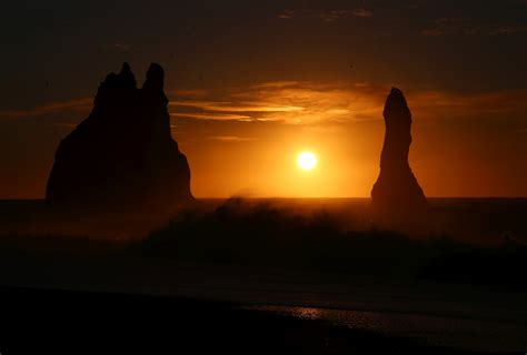 Reynisfjara Black Sand Beach Reynishverfisvegur Iceland Sunrise