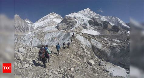 Another Indian Climber Dies On Mount Everest 2 Others Missing India