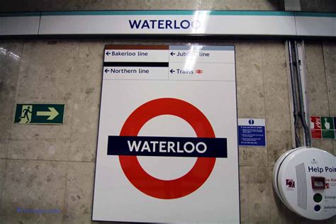 London Tube Waterloo Station