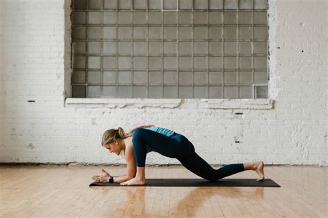 8 Mobility Exercises For Muscle Recovery Nourish Move Love