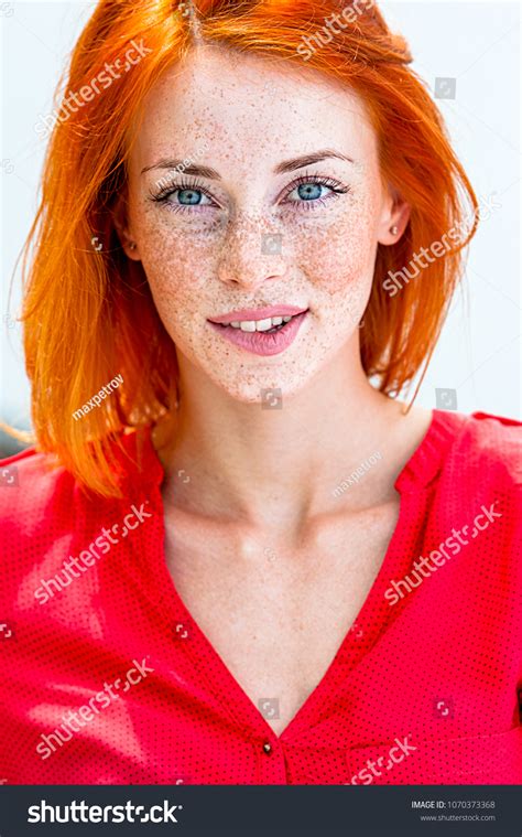 Freckled Redhead Telegraph
