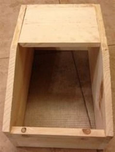 Nesting Box Instructional For Meat Rabbits Rabbit Nesting Box
