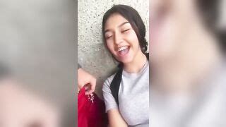 Estudiante La Chupa En La Escuela Thothub