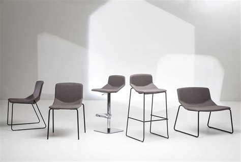 Wichtig ist, dass die arbeit bei dir zu hause erfolgt. Stuhl mit gepolstertem Sitz, für Vertrag Gebrauch und Wohn | IDFdesign