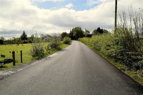 Farmhill Road Cranny © Kenneth Allen Cc By Sa20 Geograph Britain