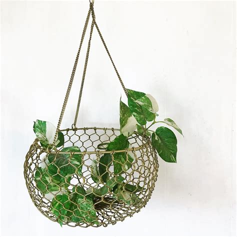 Wire Mesh Hanging Basket Woven Gold Metal Basket Planter Kitchen