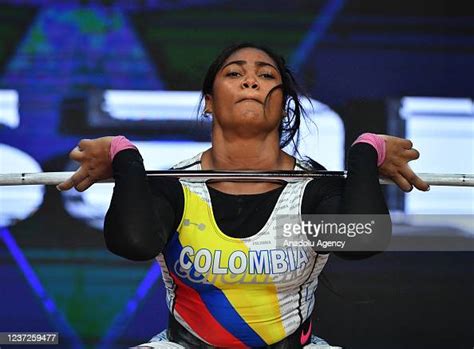 Colombian Weightlifter Valeria Rivas Mosquera Competes At Womens