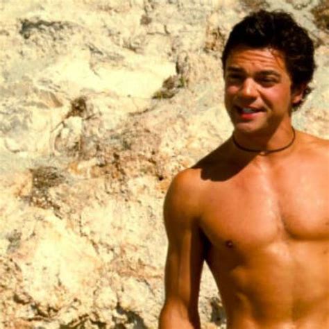 Dominic Cooper Confirma Retorno Na Continuação De Mamma Mia