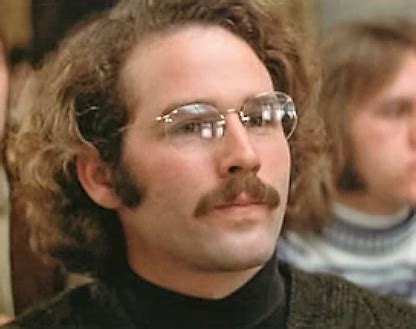 Kevin has a photographic memory, which is absolutely useless for analyzing. The Paper Chase ***** (1973, Timothy Bottoms, Lindsay ...