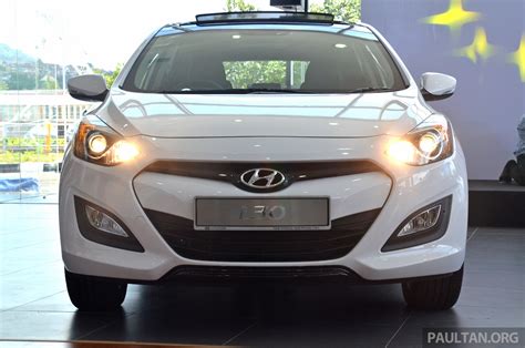 I30 n with performance package. Hyundai i30 hatchback arrives in M'sia - RM128k-133k ...
