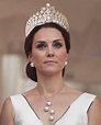 Favorite #Tiara for #duchessofcambridge #KateMiddleton 👸🏻👑 1, 2, 3, 4 ...