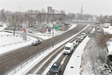 Chesterfield Faces Snow And Ice As Met Office Issue Yellow Warning