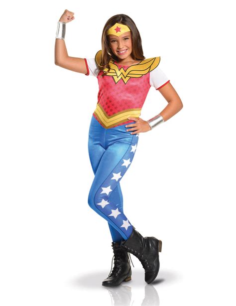 Click to see all wonder woman costumes. Stilechtes Wonder Woman™ Kostüm für Mädchen