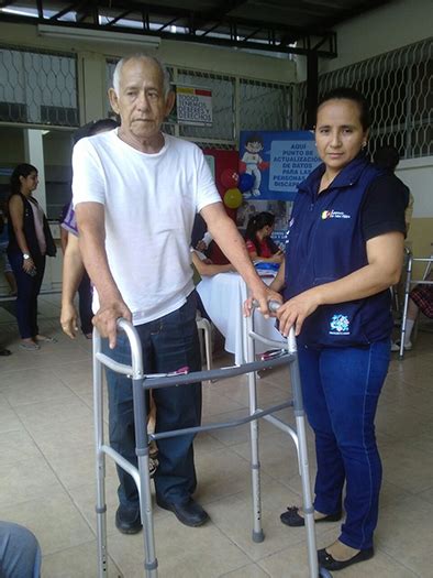 Msp Entrega Ayudas Técnicas A Personas Con Discapacidad El Diario Ecuador