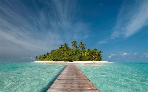 Trouble In Paradise Is It Safe To Visit The Maldives The Idyllic