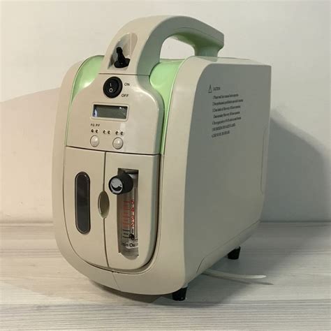 Portable oxygen concentrators for seniors are an oxygen therapy solution for people who travel or are looking for a lightweight solution. Mini Oxygen Concentrator Health Care Oxygen Generate 110V ...