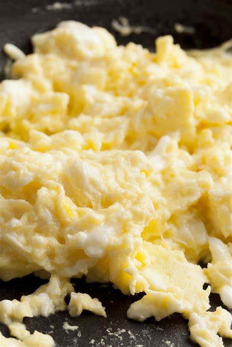 Fluffy Scrambled Eggs Simplistically Living