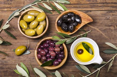 Strong Bones Olive Oil And Olives Proven To Prevent Osteoporosis Osteoporosis Anti