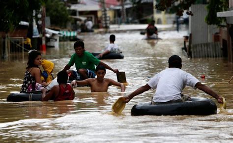 Philippines Typhoon Koppu Brings Severe Floods Bbc News