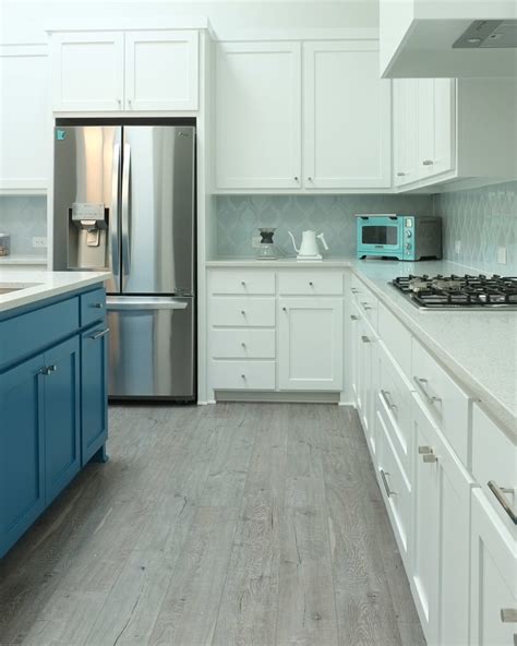 Take note of their color. Top Tips for Mixing and Matching Kitchen Cabinet Hardware