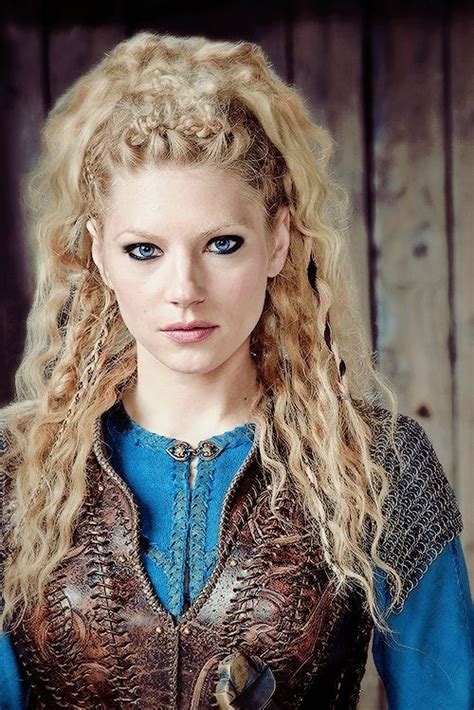 Lagertha white hair is known as the best iron for the straightening of hair and it comes with ceramic plates that enable the hair to be protected from heat damage and straightening damages. Pin by Ljubek on Vikings (With images) | Viking hair, Katheryn winnick vikings, Viking braids