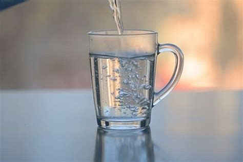 7 Manfaat Minum Air Hangat Di Pagi Hari Yang Bisa Didapatkan