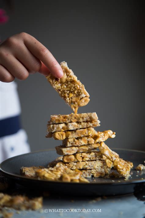 Easy Sesame Peanut Brittle Teng Teng Kacang Learn How To Make This Chinese Easy Sesame Peanut