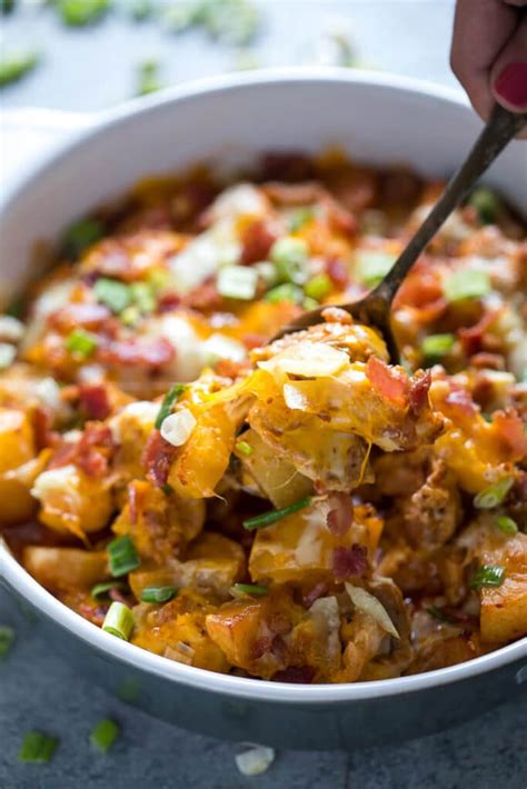 With just 5 ingredients, this casserole is fast to put together: Buffalo Chicken Casserole - Eazy Peazy Mealz