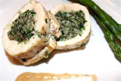 Perfect for a healthy and satisfying weeknight meal. Spinach & Mushroom Stuffed Chicken