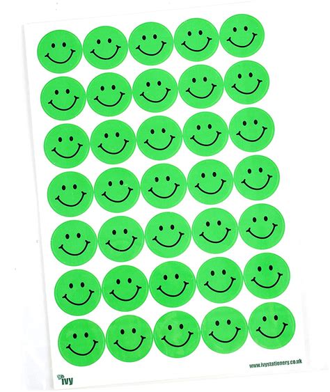 Pack Of 420 Green A5 Smiley Face Stickers Choice Wholesale