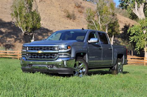 Chevrolet Silverado Prices Reviews And New Model Information Autoblog