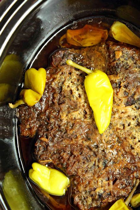Crockpot mississippi pot roast is the most delicious and easiest pot roast you will ever make! Slow Cooker Mississippi Pot Roast - Mississippi Pot Roast ...
