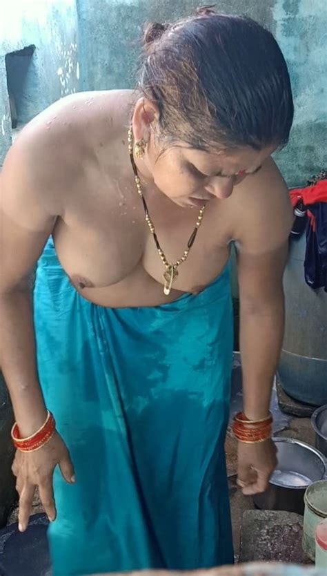 See And Save As Desi Aunty Caught Nude Bathing Hidden Porn Pict Xhams