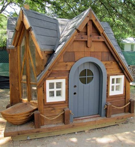 Aha Hobbit House Fantasyland Pinterest My