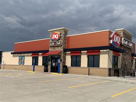 1625 W Ridgeway Ave Cedar Falls Iowa Dairy Queen Fourteen Foods