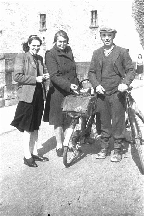 Kildare Nationalist — Can You Identify These People From Athys Past Kildare Nationalist