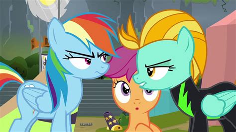 Esitellä 82 Imagen Mlp Rainbow Dash And Lightning Dust Abzlocal Fi