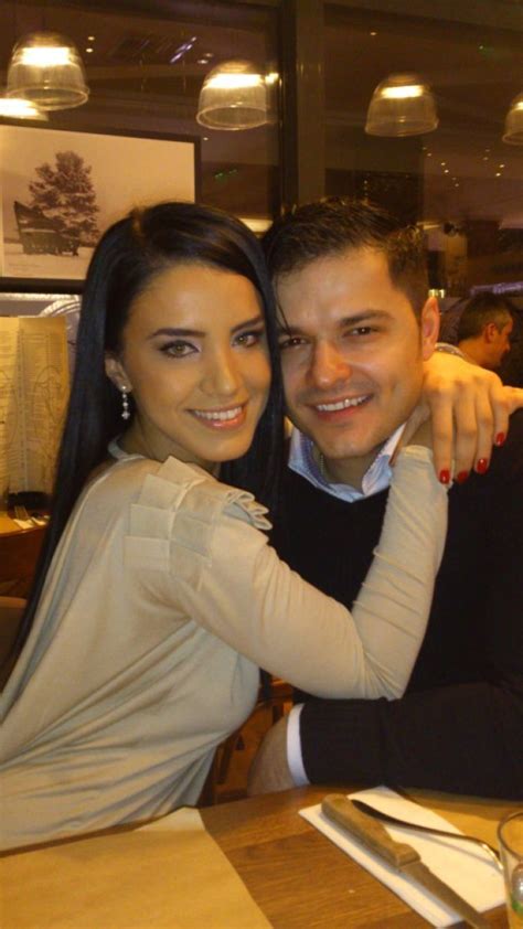 He has a daughter named maria. Adelina Pestritu si Liviu Varciu, din nou sot si sotie