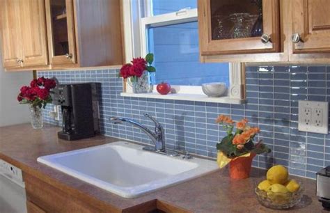 These subway tiles are perfect for kitchen backsplashes, wall tiling, fireplaces and a multitude of other interior applications. Want Bold Colors? Install Blue Glass Subway Tile Backsplash