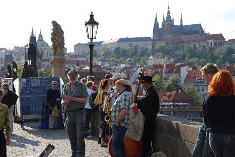 Jak probíhala stavba mostu a k čemu . Karlův most | Prague Stay