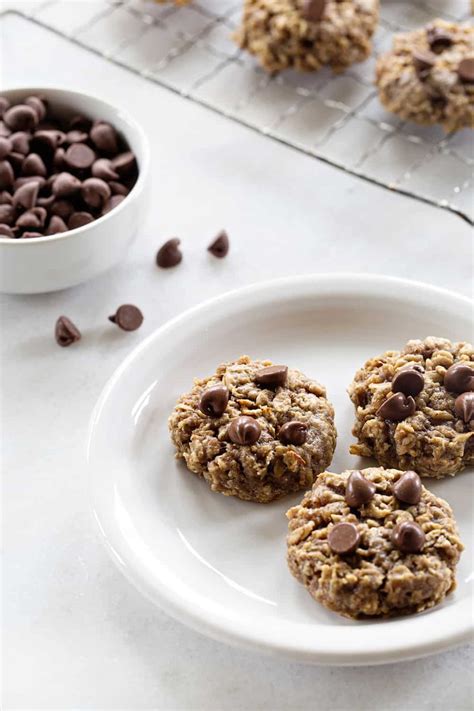 Gradually add the flour mixture. Diabetic Oatmeal Cookies : 1 1/2 carbohydrate (bread ...