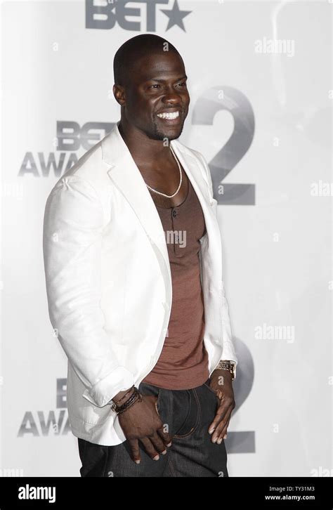 Actor Kevin Hart Appears Backstage At The Bet Awards 12 At The Shrine